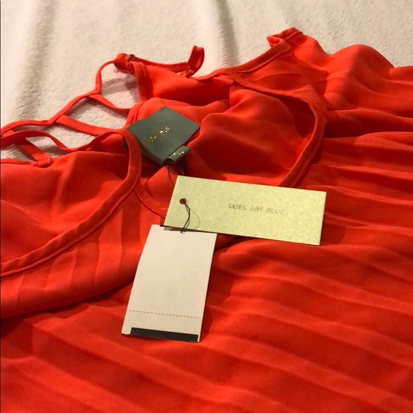 Dress - Picture 5 of 5